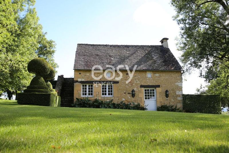 Where to find a suitable and picturesque setting for a photoshoot near Toulouse